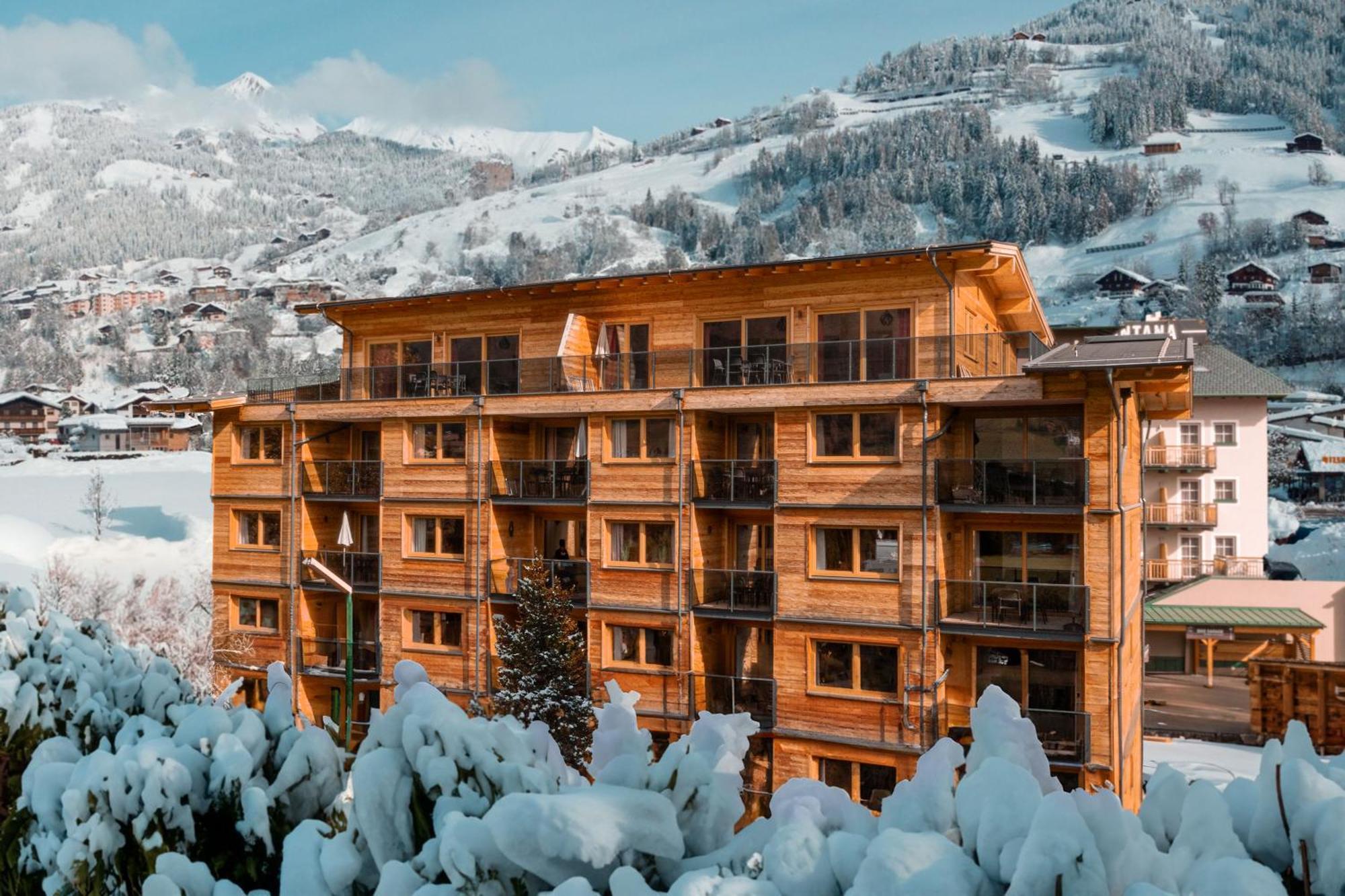 Alpenparks Montana Apartments Matrei in Osttirol Exterior photo